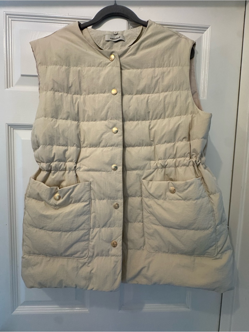 Quilted Sleeveless Puffer Vest in Cream